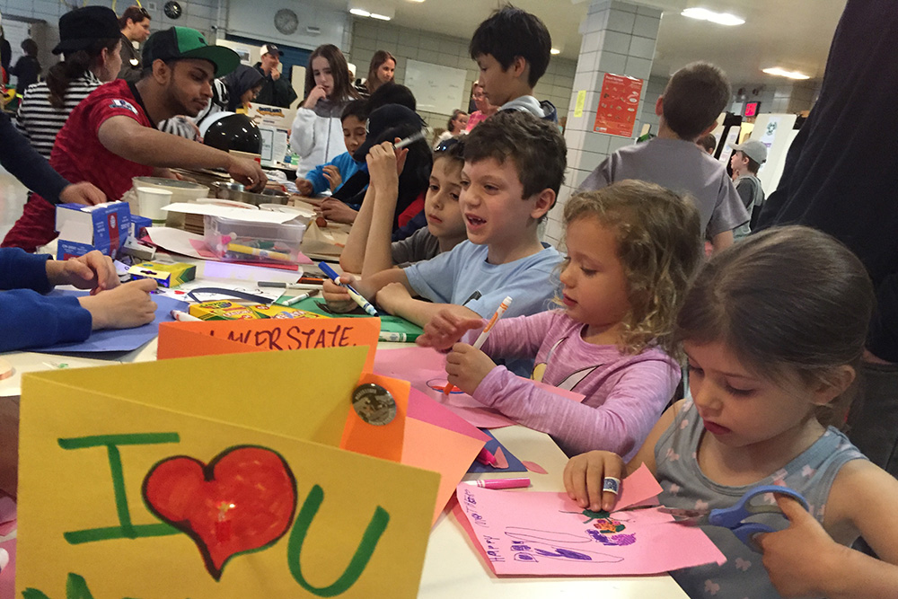 Build-A-Robot Art Party